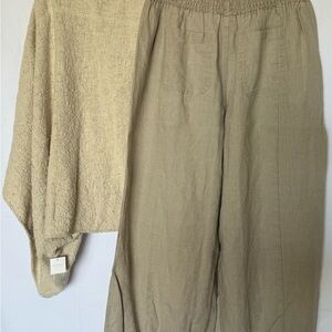 Elegant Beige Women's Pants and Ecru jacket by Nomad